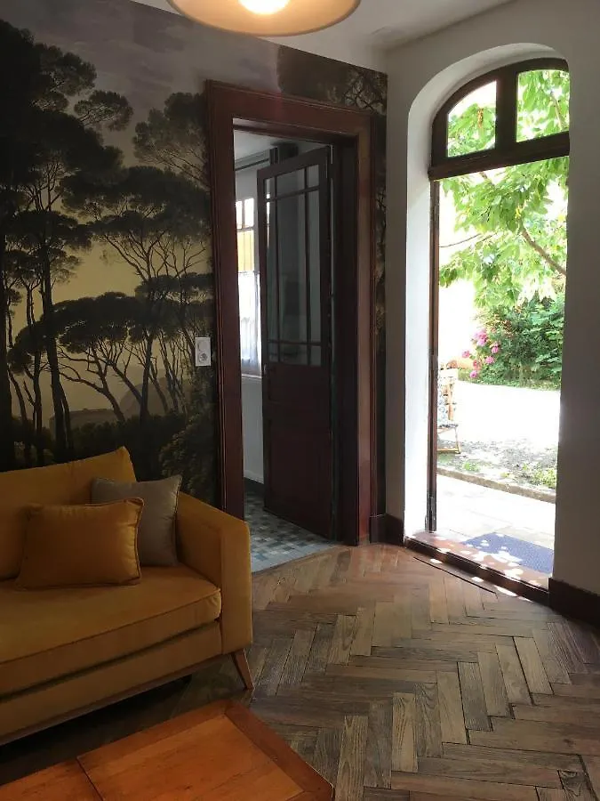 Charmant appartement sur cour, Le Cerisier Bagnères-de-Bigorre 0*,  France